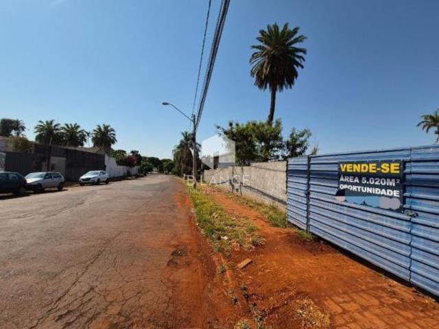 Terreno à venda no bairro Taquaral em Campinas