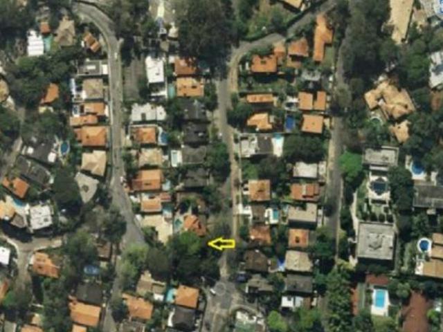 Terreno à venda no Jardim Morumbi com 530m²