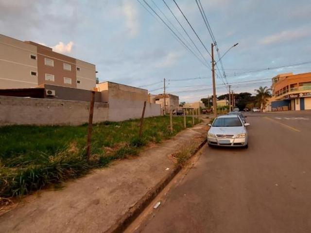 Terreno à Venda no Jardim Boer II, Americana por R$280.000