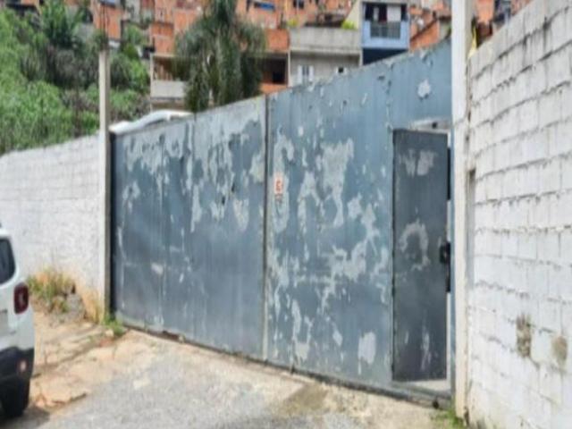 Terreno à venda no Jardim Ingá com 1162 m²