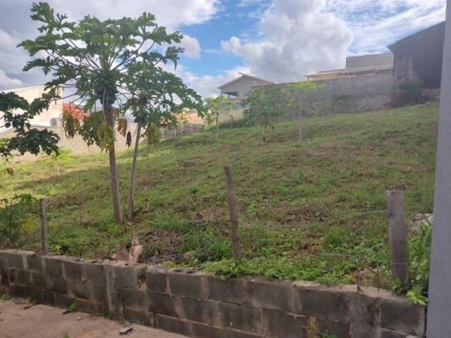 Terreno à venda no Jardim Primavera em Guaxupé/MG