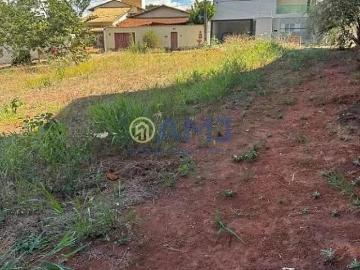 Terreno a Venda no Setor Jaó!
