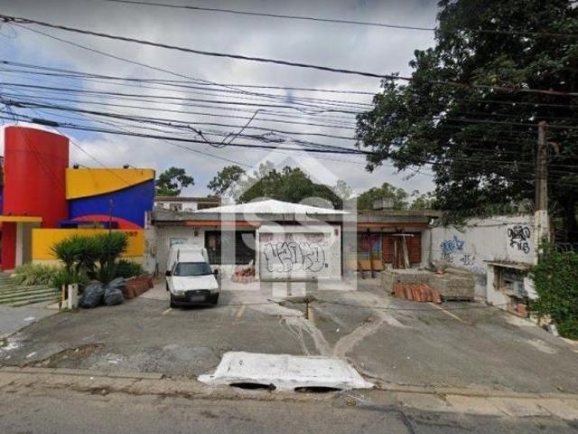 Terreno à venda no Sumarezinho