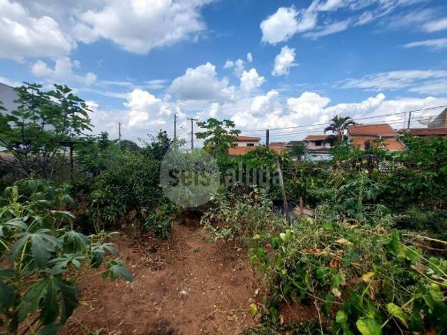 Terreno à Venda no Parque Novo Mundo, Americana por R$240mil