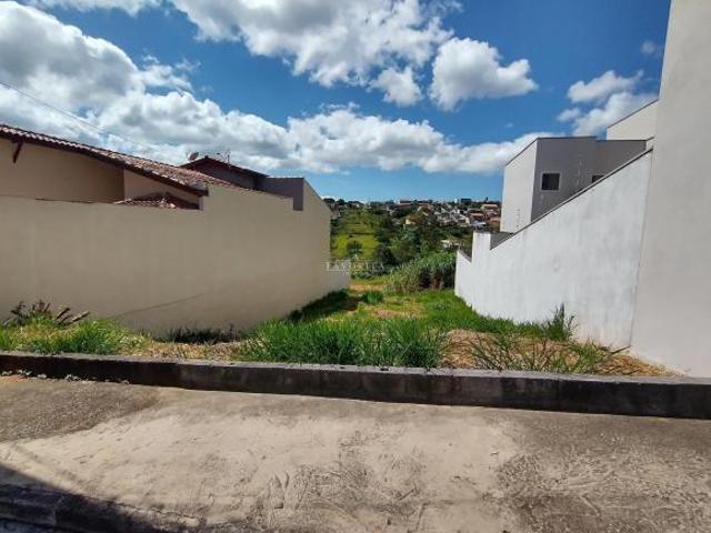 Terreno à venda no Residencial das Ilhas