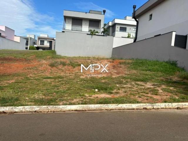 Terreno à venda no Residencial São Luiz em Piracicaba