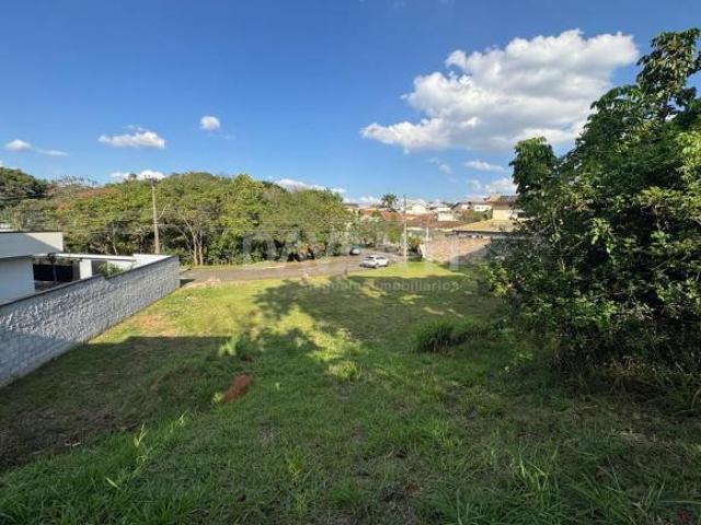 Terreno à venda no Residencial Parque Lausanne em Valinhos na Davanti Imóveis