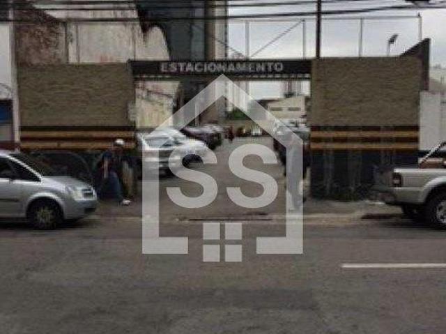 Terreno à venda no Várzea da Barra Funda