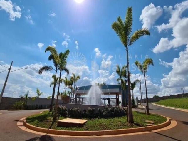 TERRENO À VENDA NO VIVERE PARC CONDOMÍNIO RESORT EM APUCARANA