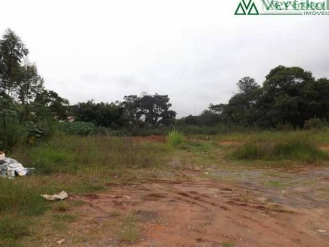 Terreno à venda na Granja Viana