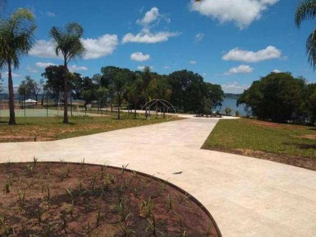 Terreno a venda na Estancia Turistica de Paranapanema Paranapanema SP