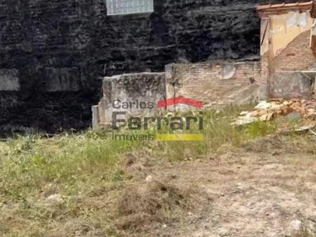 Terreno a venda na Parada Inglesa. Excelente para construção de prédio ou condomínio