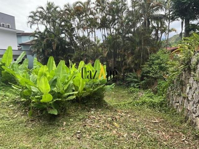 Terreno à Venda na Praia de Paúba