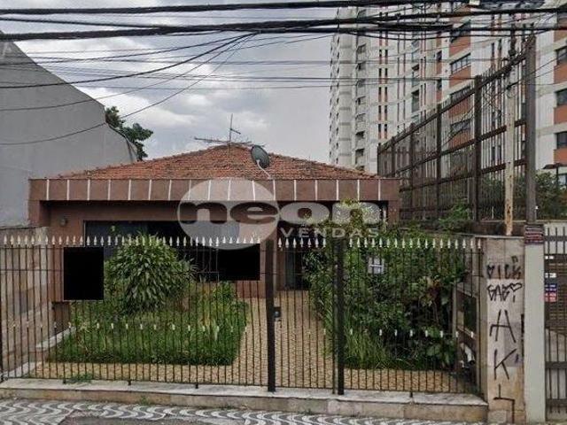 Terreno à venda na Vila Bastos, em Santo André, com 400m² 10 x 40
