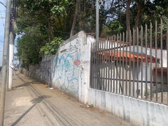 Terreno à venda na Vila Carmosina, com 4605 metros