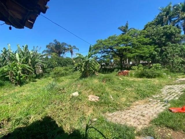 Terreno à venda nas Chácaras Reunidas Santa Terezinha