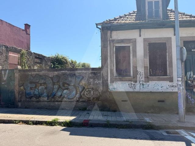 Terreno à venda Porto