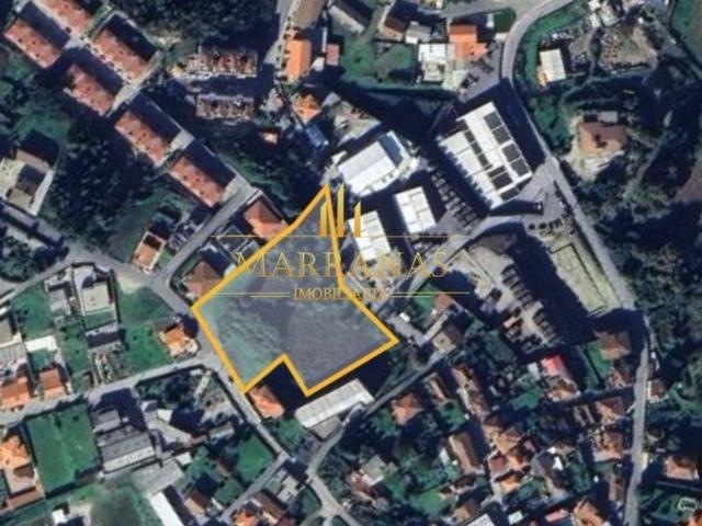 Terreno à venda Paços de Ferreira, Porto