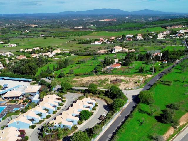 Terreno a venda para construção em Lagos