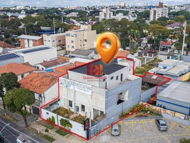 Terreno à venda próximo a faculdade PUC no Rebouça