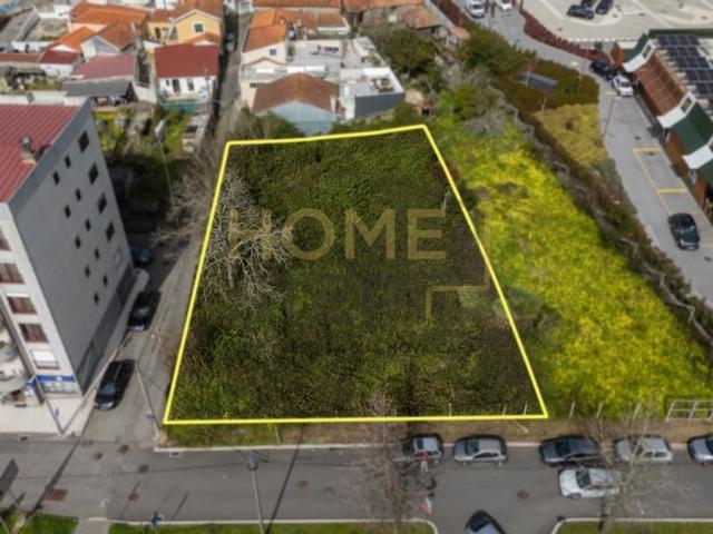 Terreno à venda Vila Nova de Gaia, Porto