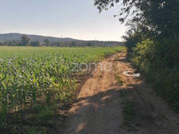 Terreno agrícola com 3.600 M2 em Fradelos Famalicão