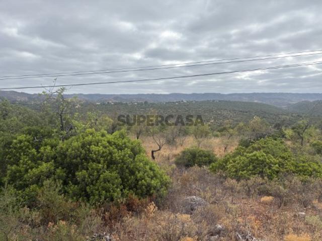 Terreno Agrícola de 78.820 m² entre Tôr, Salir e Querença, Algarve
