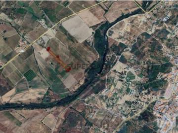 Terreno Agrícola em Orjais