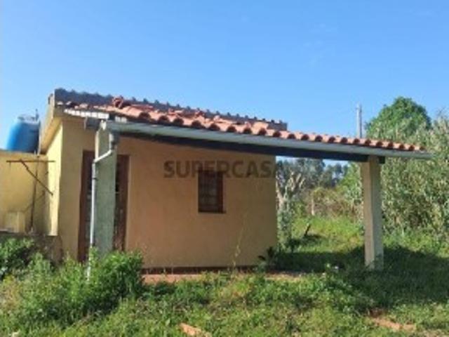 Terreno Agrícola em Alcobaça e Vestiaria