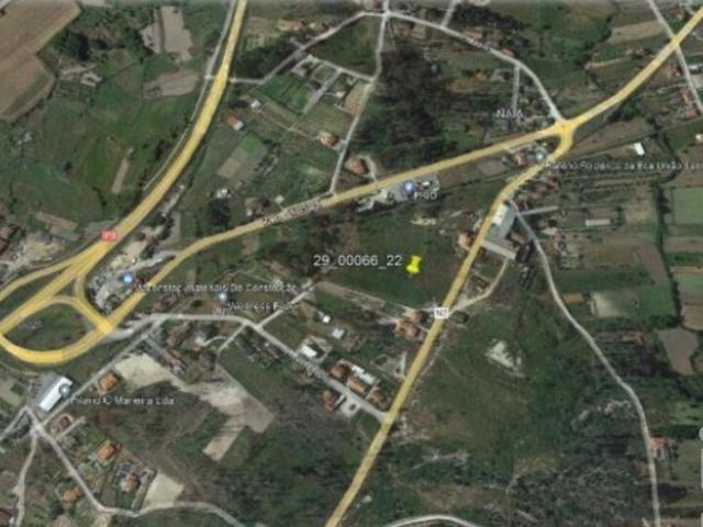 Terreno para construção em Canas de Santa Maria