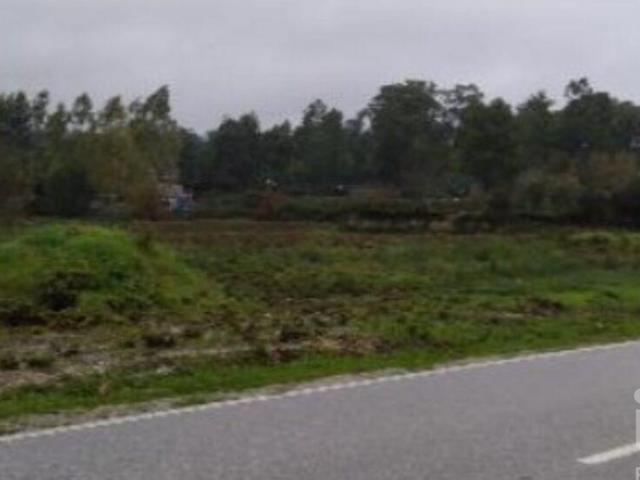 Terreno para construção em Canas de Santa Maria