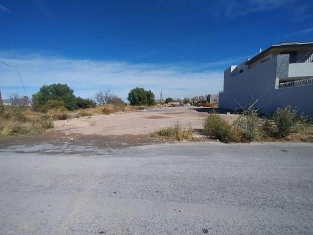 Terreno al norte en VENTA en Valle Real 2do sector