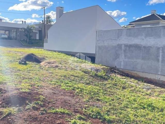 Terreno amplo no Condomínio Parque das Figueiras