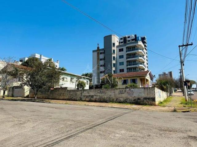 TERRENO AMPLO CENTRO