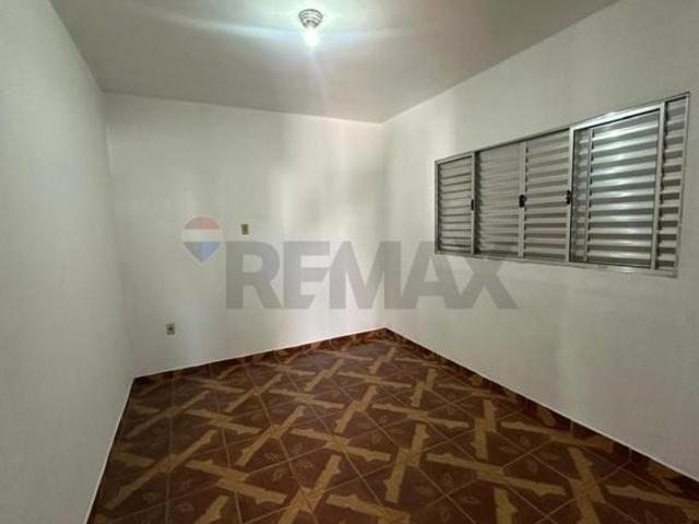 Terreno Amplo com 3 Moradias e Excelente Potencial de Locação – Jardim Monte Alegre