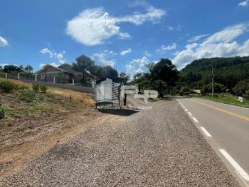 TERRENO AMPLO COM FÁCIL ACESSO PARA A RS452