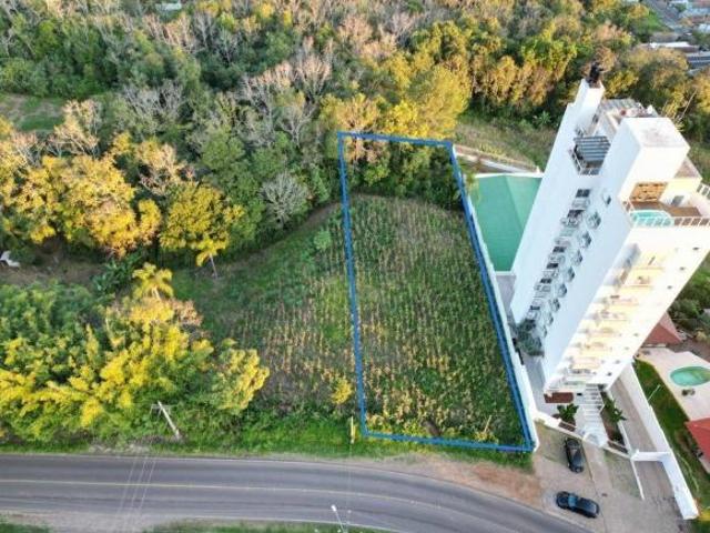 Terreno amplo e com vista espetacular no bairro Santo Inácio Verena, em Santa Cruz do Sul !