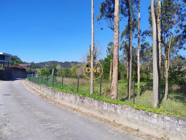 Terreno amplo em Turiz Vila Verde