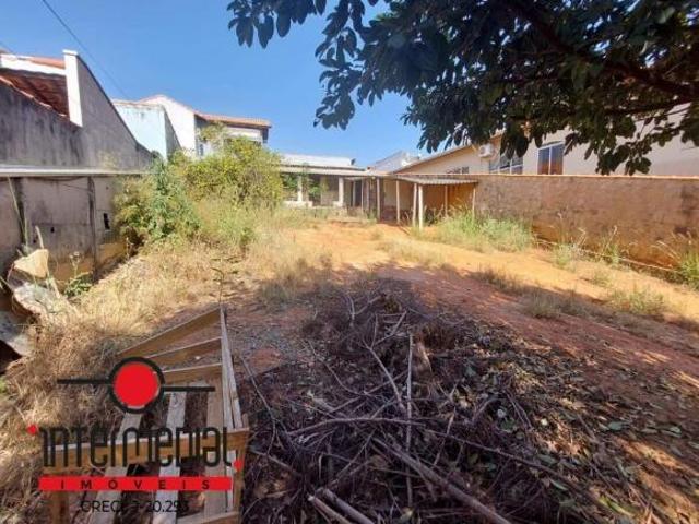 Terreno Bairro Águia da Castelo com 387m²