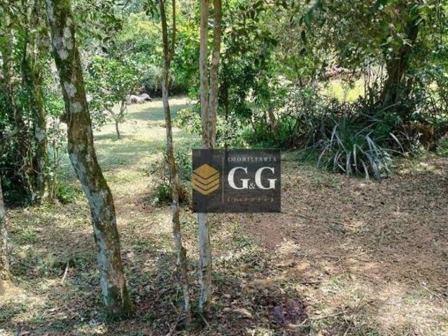 Terreno bem localizado no Parque Florestal