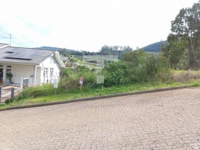 TERRENO BEM LOCALIZADO