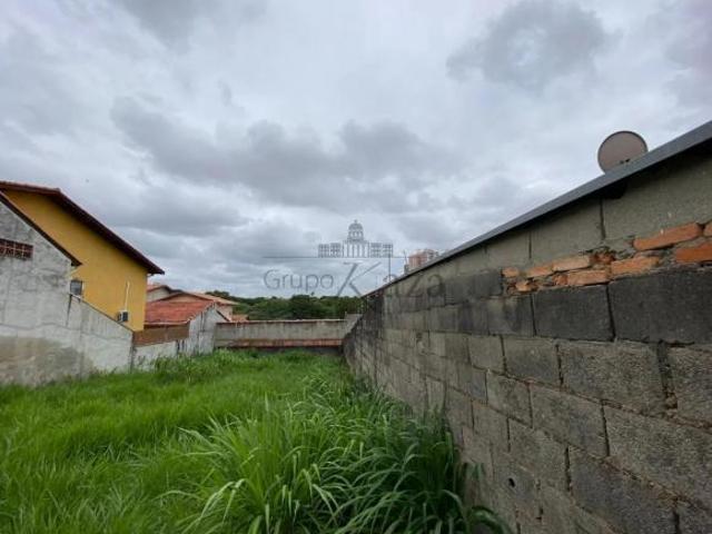Terreno Bosque dos Eucaliptos 250m² Estuda Permuta