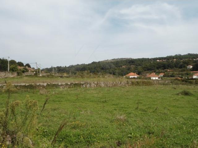Terreno c/ 58.000m2 em Padornelo