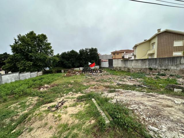 Terreno c/ PIP Aprovado p/ 20 Apart. | Valbom | Gondomar Metro