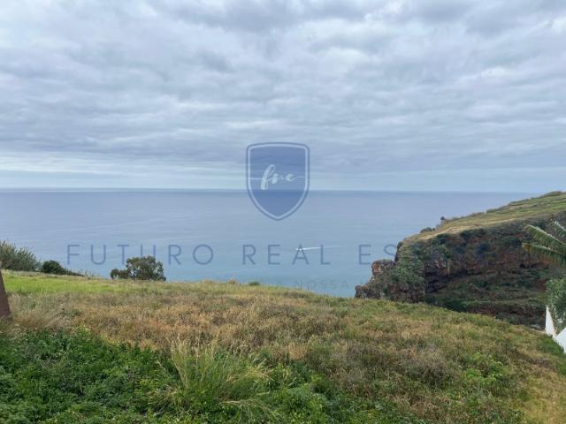 TERRENO | CALHETA | PROJETO APROVADO