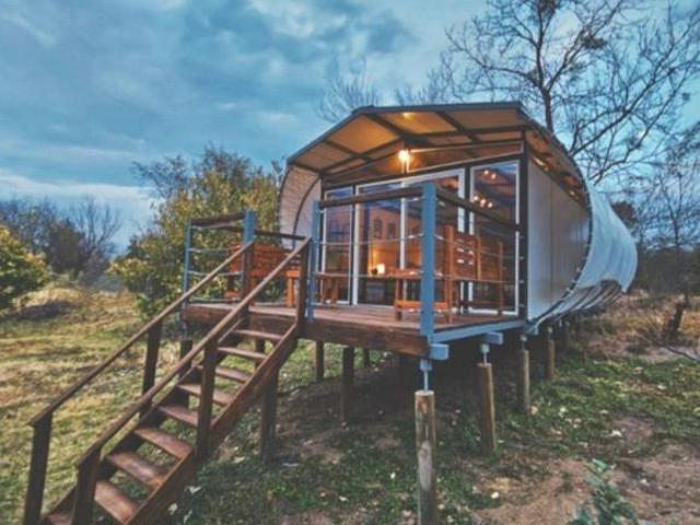 Terreno campestre con Cabañas en venta en Montemorelos