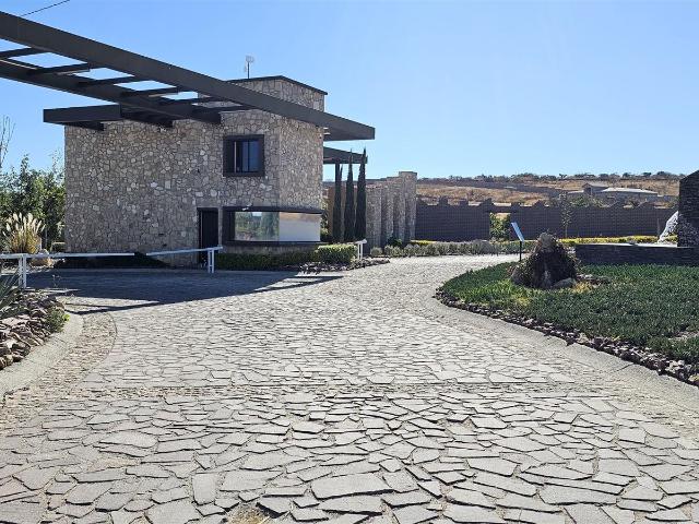 Terreno Campestre en Venta a 10 Minutos de Le?n, 5 de Lagos de Moreno
