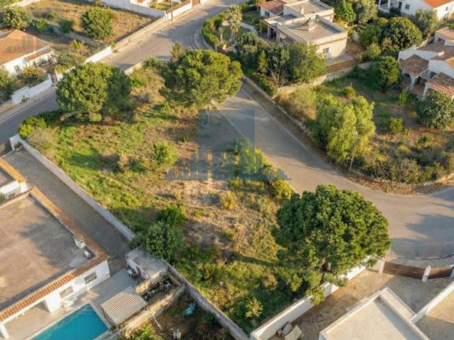 Terreno Canidelo Com projeto para moradia V4
