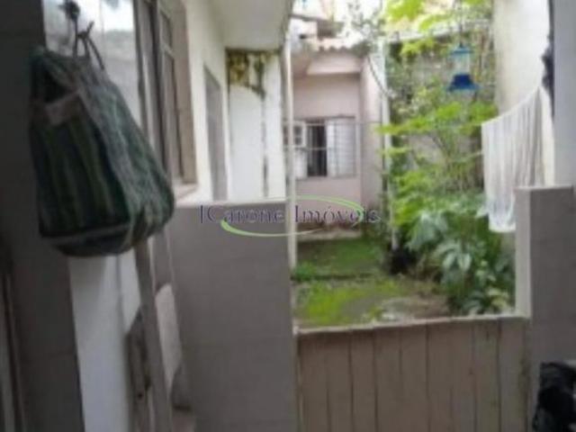Terreno | Casa à Venda no Embaré, Santos | Terreno de 245 m² com Grande Potencial para Investimento