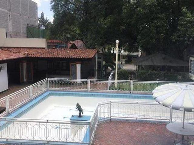 Terreno Casa en venta en Tlalpan, Avenida de los insurgentes